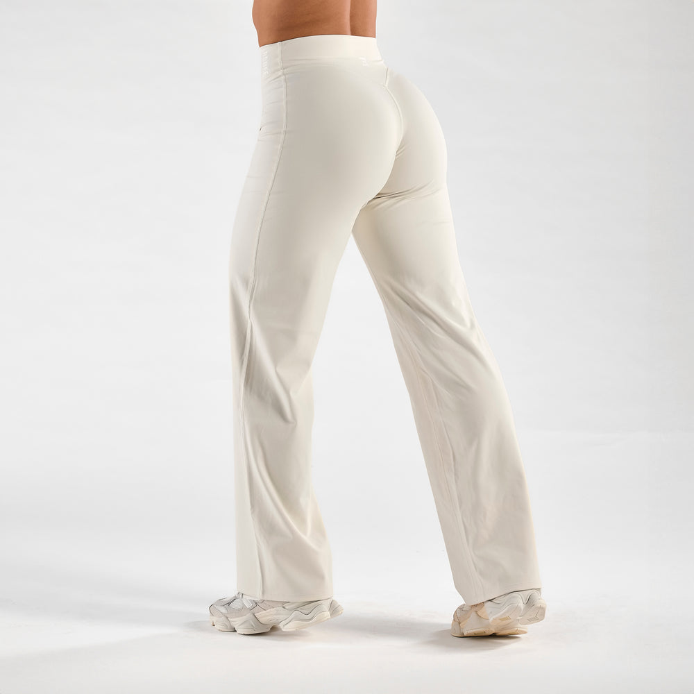 Aura Flair Pants Cream White