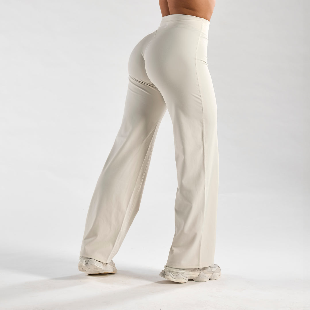 Aura Flair Pants Cream White
